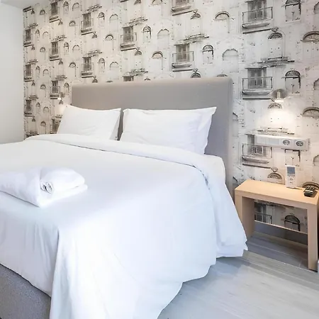 Int13 Via De Filippi * Ольбия