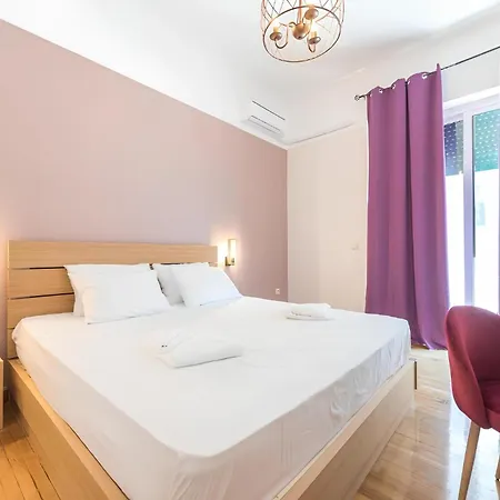 Отель Int13 Via De Filippi Ольбия