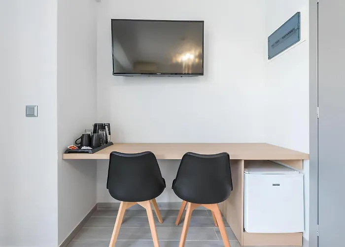 Int13 Via De Filippi * オルビア